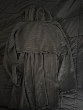 Women’s black two piece set crop long sleeve top with double slit skirt